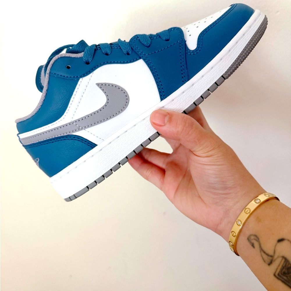 Air Jordan 1